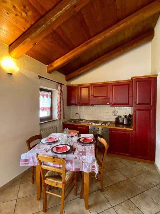Baita Arianna Apartment เซสตรีเอ ภายนอก รูปภาพ