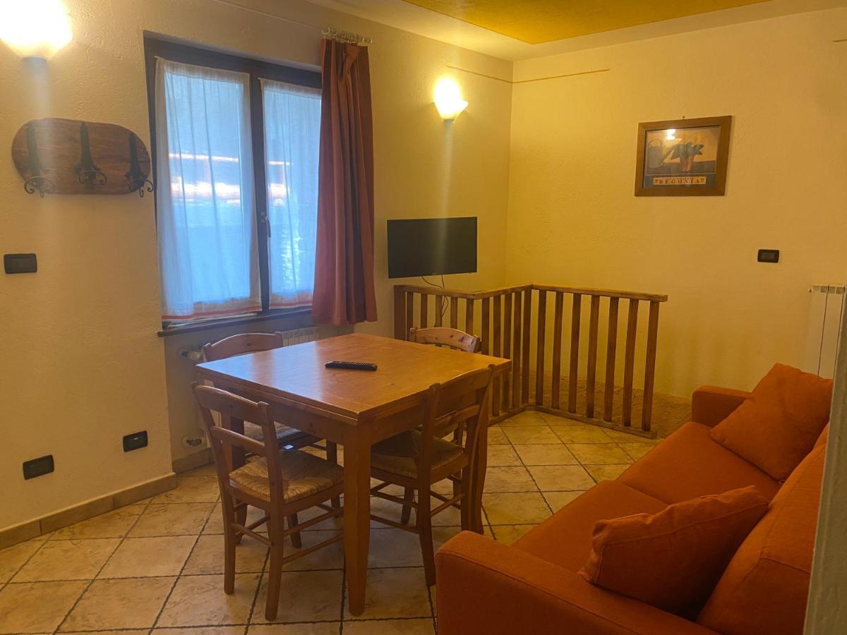 Baita Arianna Apartment เซสตรีเอ ภายนอก รูปภาพ